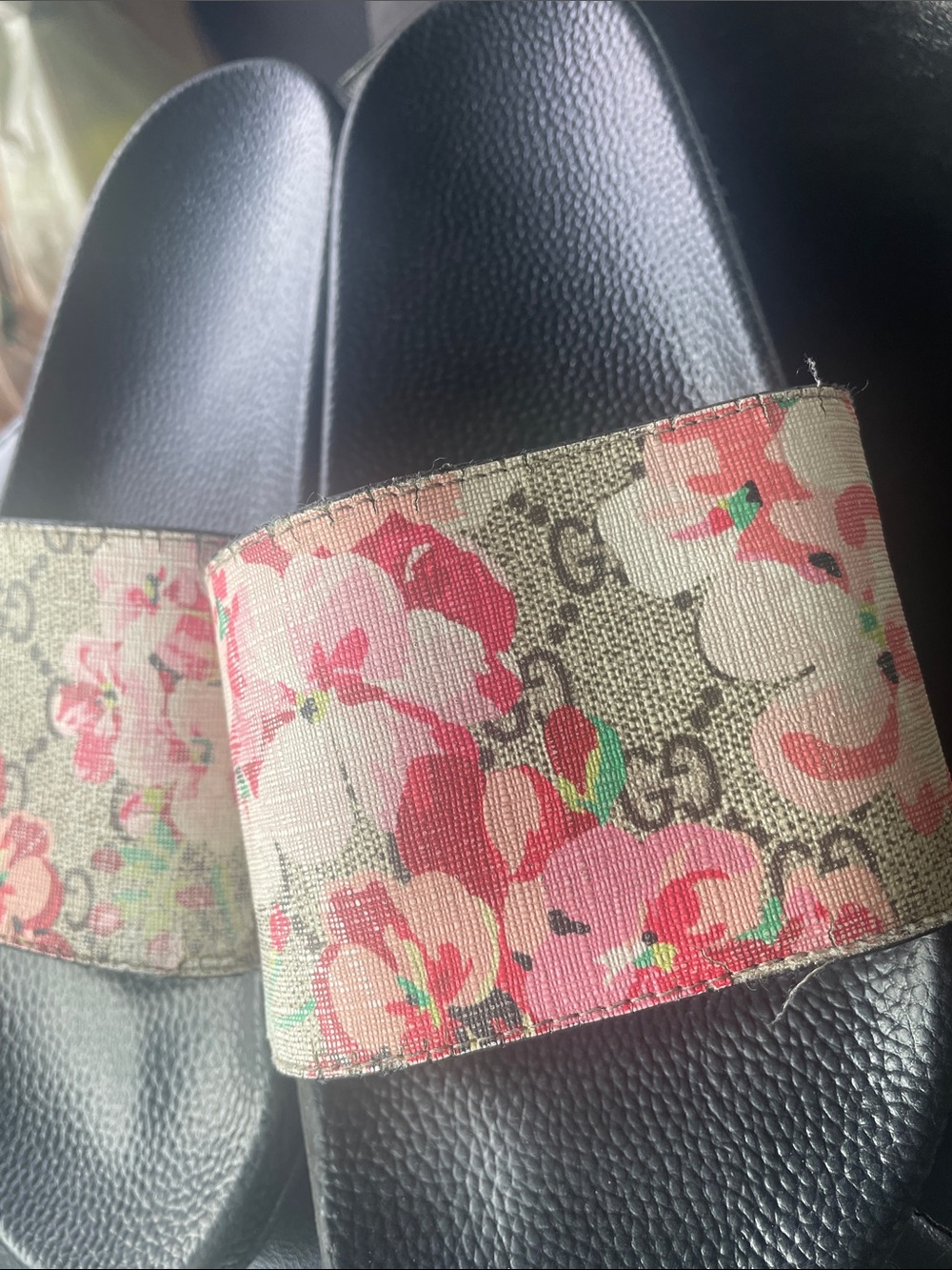Gucci Beige Monogram Floral Slide Sandals with Pink Floral Print